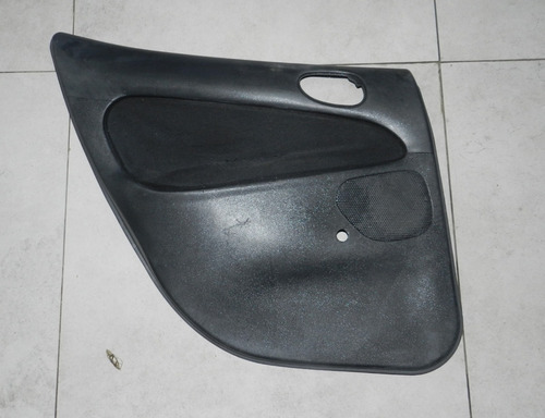 Forro Porta Traseira Lado Esquerdo Peugeot 206 207 09/15