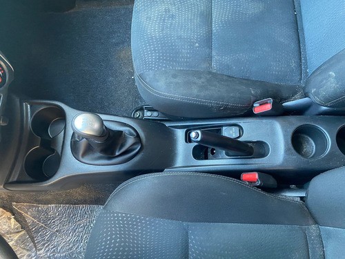 Console Central Nissan Versa 2018/2019