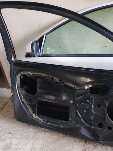 Porta Dianteira Esquerda Ford Ka 05/11 Só Lata Usado