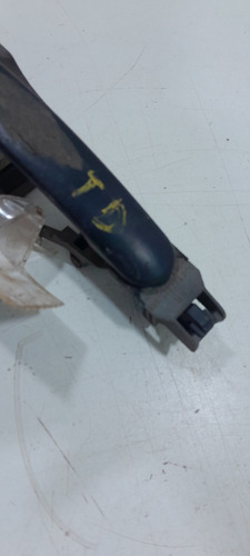 Maçaneta Externa T.d Volkswagen Golf 97/00 3b0837885 (vj)