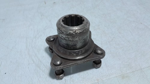 Flange Luva Eixo Cardan Caixa Clark 240f (1° Seca) 4 Marchas