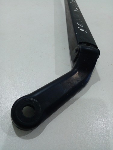 Braço Limpador Para-brisa Tras Peugeot 206 Sw 2008 (vj)