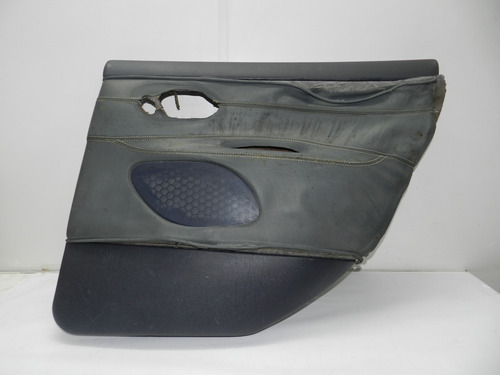 Forro Traseiro Direito Ford Mondeo 94/00 Com Detalhe