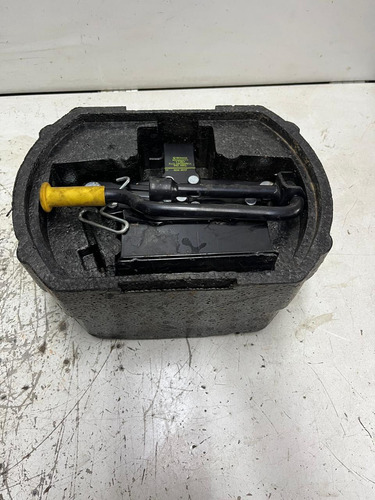 Isopor Macaco Renault Kangoo 1.6 2011 2012 2013 2014