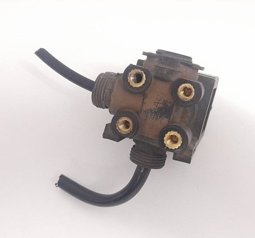 Válvula Solenoide Diferencial Volvo Fm 380 2016 - 21472978