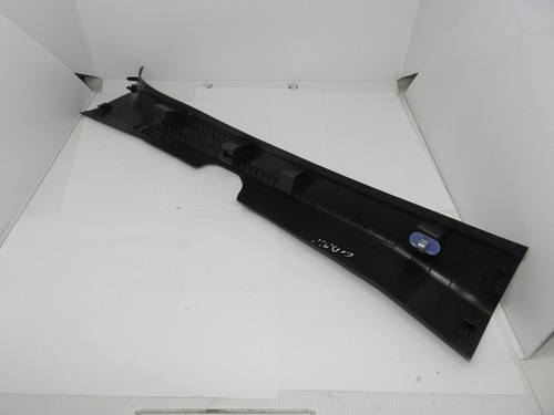 Soleira Porta Dianteira Direita Gm Cobalt 2019 94770936
