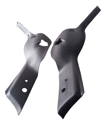 Par Acabamento Moldura Traseiro Ld Le Fiat Palio 2004 2005