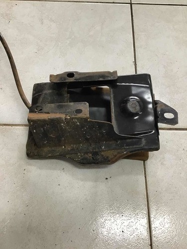 Suporte Da Bateria Fiat Uno Mille 04/13 21600*