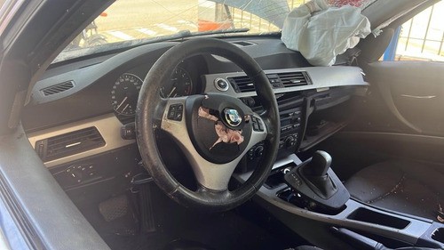 Sucata Bmw 320i 2010 2.0 16v 150cv Retirada De Peças