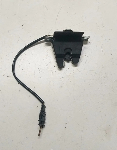 Fechadura Tampa Traseira Vw Gol G5 G6 G7 5u6827505c