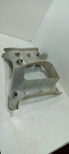 Moldura Coluna Traseira Esquerda Vw Polo (jl)