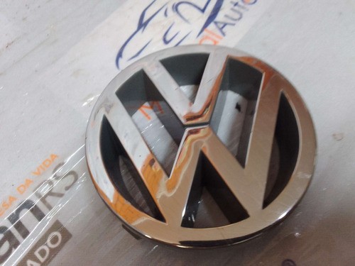 Emblema Grade Dianteira Vw Polo Bora  12979 Bac01