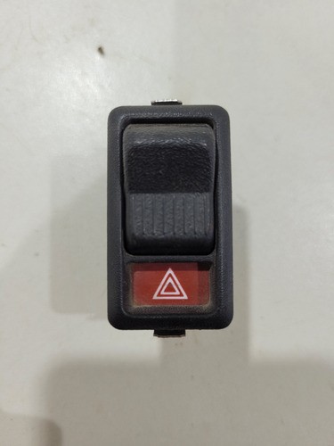 Botão Alerta Vw Santana Versalles Apolo 3779532351 (r)