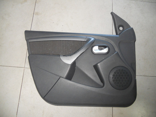 Forro Porta Dianteiro Esquerdo Renault Sandero Logan