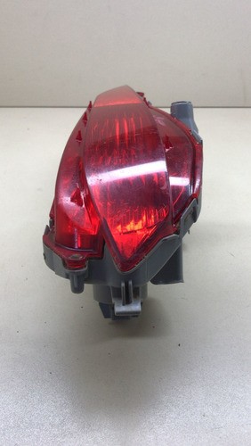 Lanterna Luz Neblina Yaris Sedan 18/19 W4447/w4448 C/detalhe