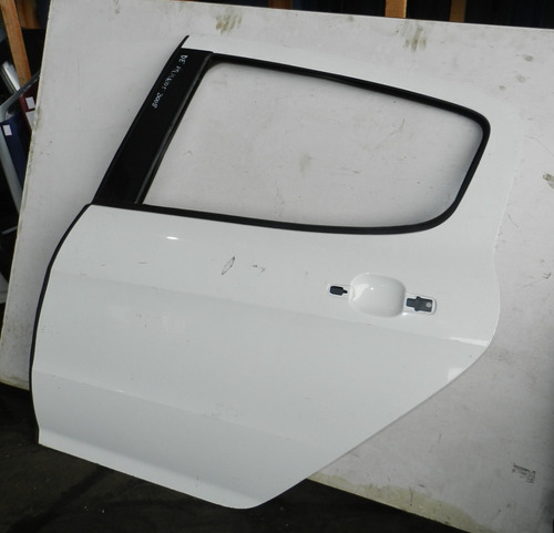Porta Traseira Esquerda Peugeot 3008 2011 A 2014