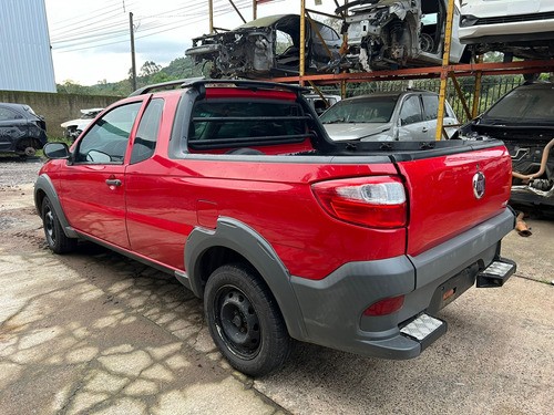 Tampa Traseira Fiat Strada 2014/2015 /sem Acessorios