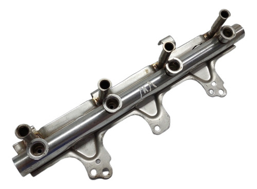 Flauta Dos Bicos Injetores A3 A4 A5 / Q3 / Q5 2.0 Tsi Tfsi