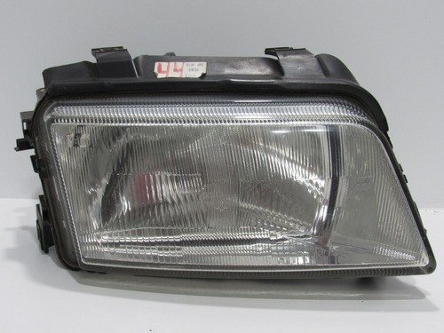 Farol Lado Direito Audi A4 Foco Simples 1994 Á 1999