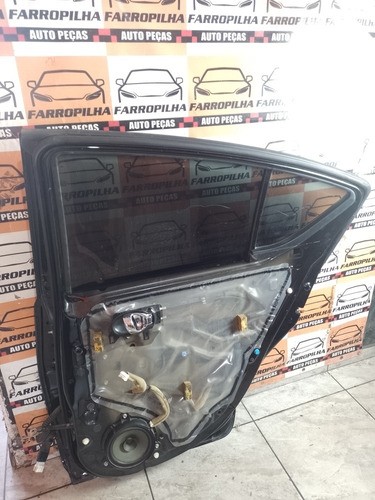 Porta T/d Nissan Versa 13/19