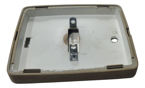 Luz De Teto Cortesia Gm Chevette Monza 85/87 (al) Adl Cxa494
