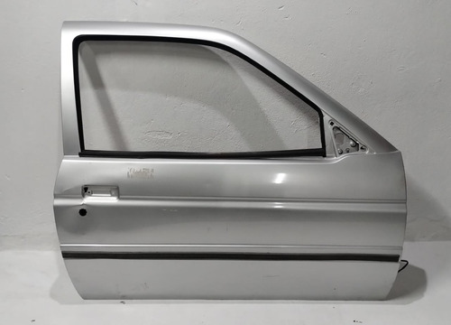 Porta Dianteira Direita Ford Escort Europeu 93/96 Detalhe
