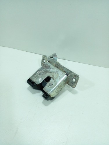 Fechadura Porta Malas Gm Astra 99/11 (jg)