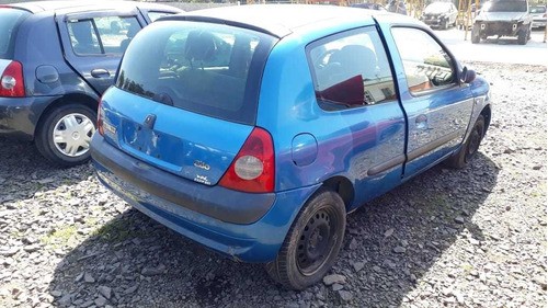 Sucata Renault Clio 1.0 16v Gasolina 2004 Rs Caí Peças