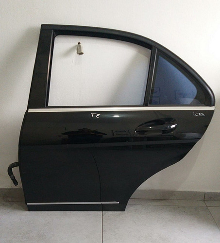 Porta Traseira Esquerda Mercedes C200 2010