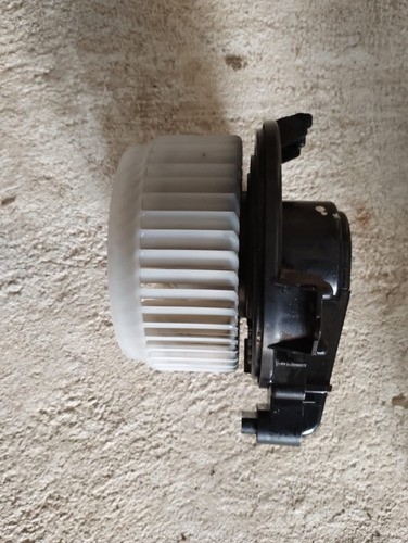 Motor Ventilador Interno Toyota Corolla Ay2727008084 Usado