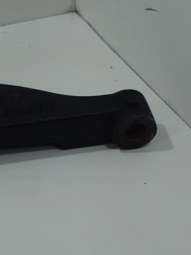 Suporte Do Alternador Gm Corsa Montana 1.4 2010 93386367(vj)