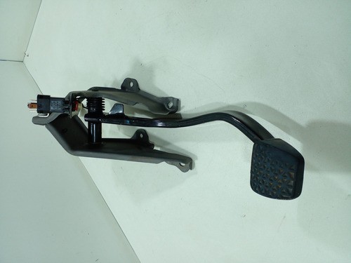 Pedal De Freio Com Sensor Gm Corsa Montana 90460325 (m)