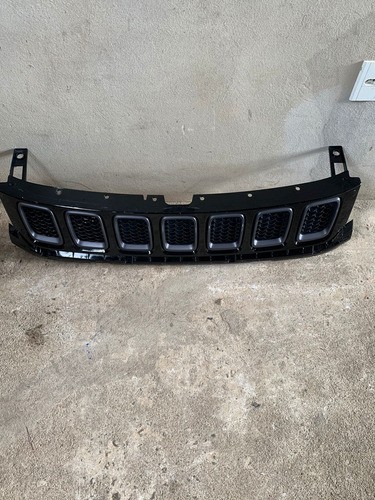 Grade Frontal Jeep Renegade 19/20 C/ Detalhe Usado 53284331