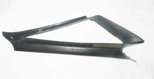 Moldura Esquerda Para-brisa Citroen Xsara Picasso 02/08