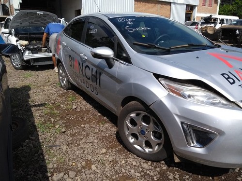 Sucata Ford Fiesta 115cvs Flex 2013 Rs Caí Peças