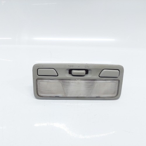 Luz De Teto Cortesia Mitsubishi Pajero Tr4 Ano 2003 A 2007