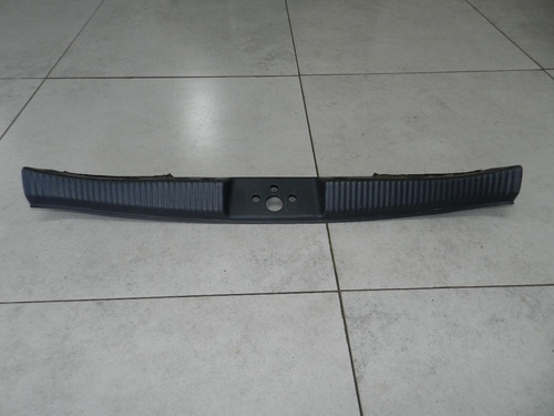 Soleira Acabamento Porta Malas Ford Focus 1998 1999 A 2008