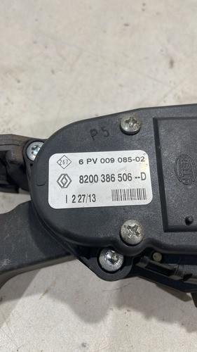 Pedal Acelerador Sandero 2014 8200386506d Adlcxa362 (k)