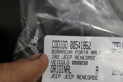 Borracha Porta Mala Capô Traseiro Jeep Renegade 15/22 Usado 