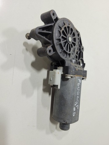 Motor Vidro Eletrico Diant Dir Peugeot 98/08 (r) E134