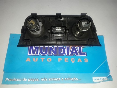 Moldura Com Carregador E Acendedor De Cigarros Hyundai I30