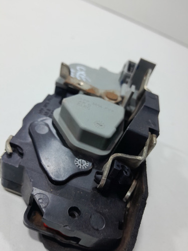 Fechadura Porta Tras.direita Peugeot 206 2002 (vj) E117