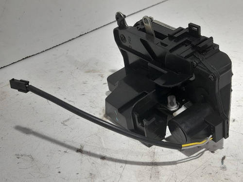 Fechadura  Porta Traseira Esquerda  Fiat Doblo Adv 1.8 Flex 