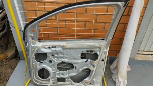 Porta D Direita Fiat Palio Atractive G Siena 2012/16 15474