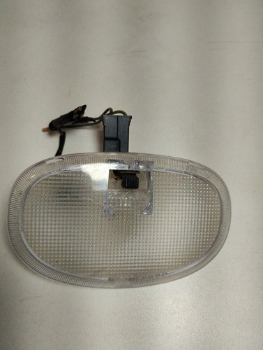 Luz Cortesia Ford Ka 2011