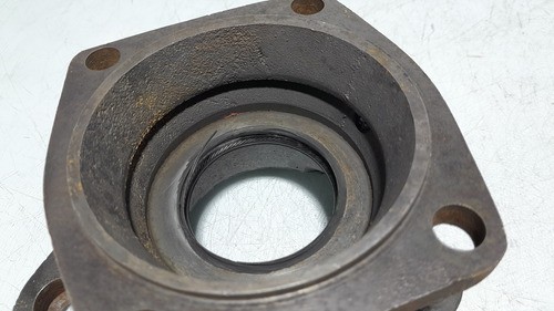 Flange Traseiro Caixa Cambio 240f (1° Seca) 4 Marchas 