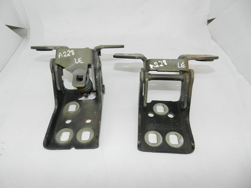 Par Dobradiça Porta Dianteira Esquerda Dodge Ram 2500rc 2009