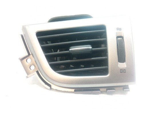 Difusor De Ar Direito Hyundai I30 2014