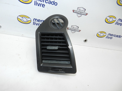 Difusor Lado Esquerdo Renault Megane Sedan Gt 07/13 Detalhe