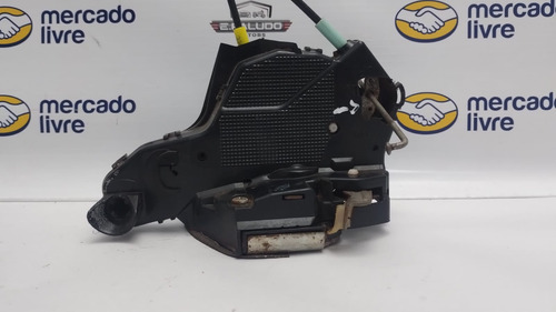 Fechadura Manual C/ Trava Elet Dianteira Direita Hilux 05/15
